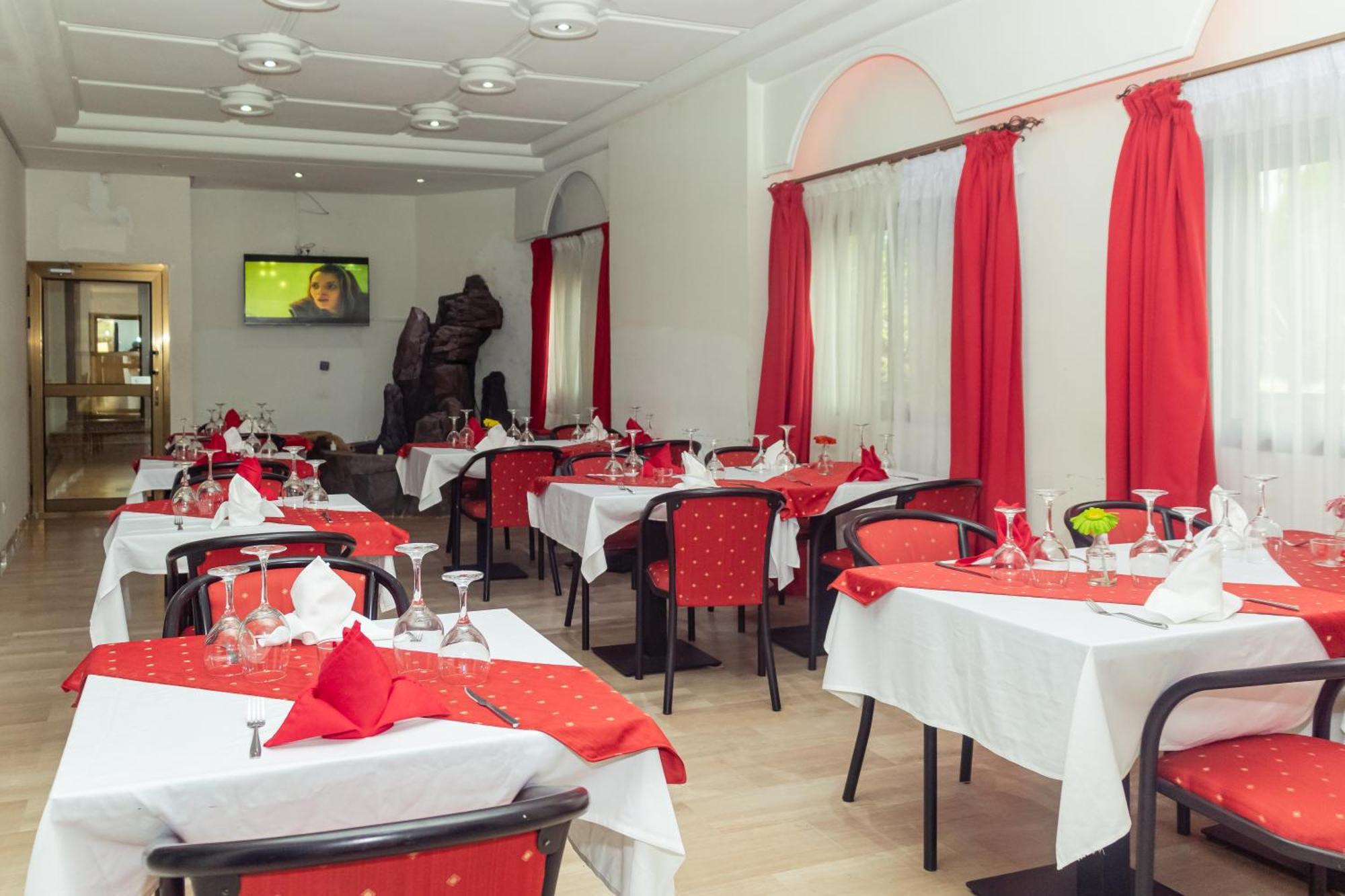 אבידג'אן Hotel Djigui מראה חיצוני תמונה