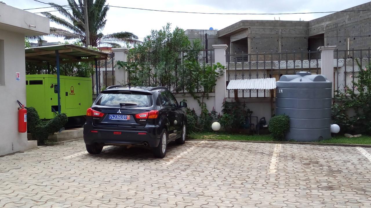 אבידג'אן Hotel Djigui מראה חיצוני תמונה